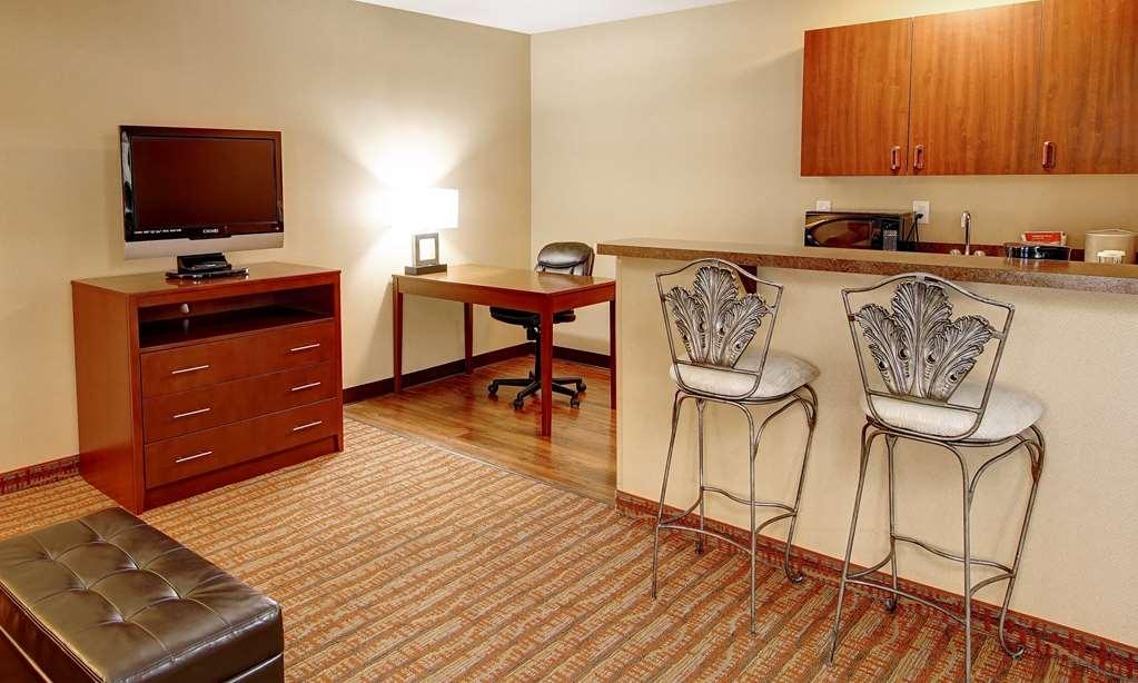 Phoenix Inn Suites Олбани Номер фото
